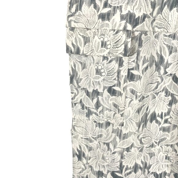 Athleta Trekkie Convertible Hike Pants‎ Size 22 Floral Ripstop NWT PT-2093 - Picture 4 of 16